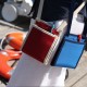 Lavable en machine, ce petit sac créateur étonnant aux allures d'une sacoche femme bandoulière est fabriquée en France