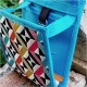 Vous recherchez un organisateur de voyage ? Ce sac à main créateur est un accessoire de voyage pratique indispensable