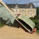 Ce petit sac à main créateur a été inventé et breveté pour rendre votre quotidien toujours plus léger et pratique